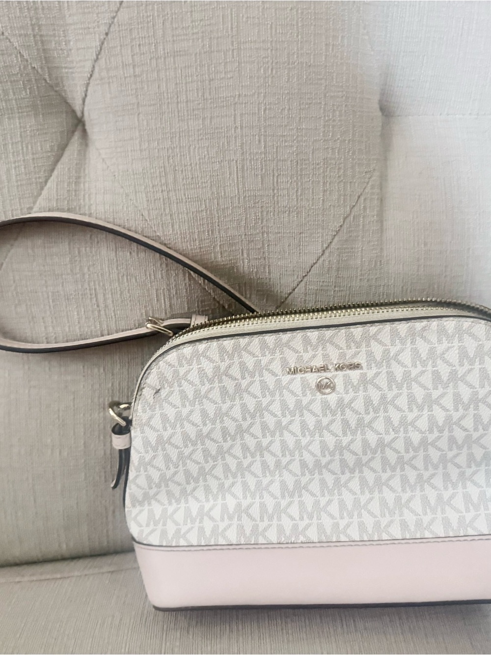 Michael Kors Pink Signature Dome Crossbody with Gold Hardware